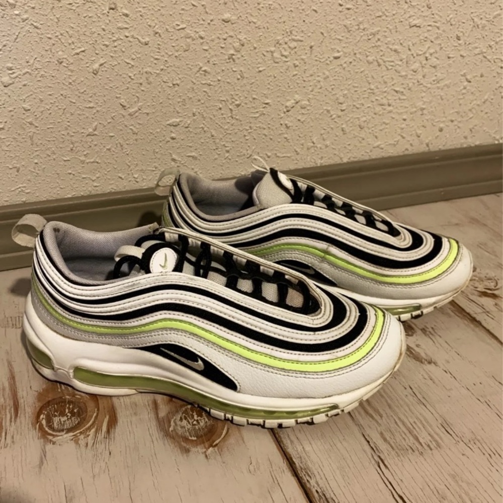 Nike AirMax 97